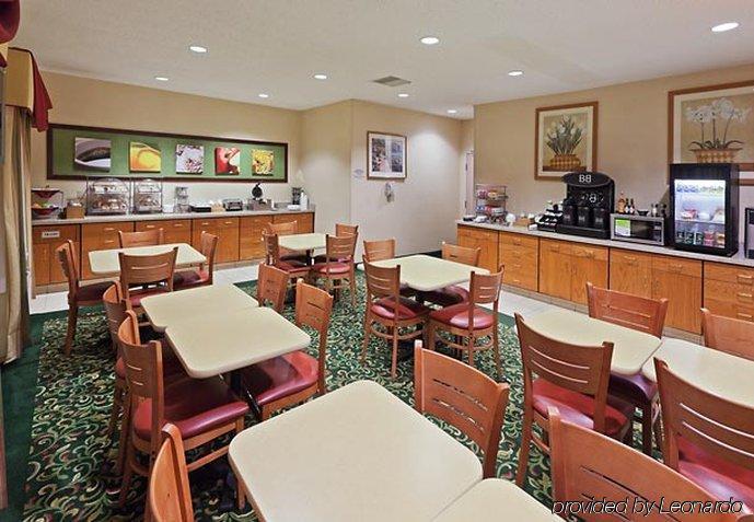 Fairfield Inn & Suites Lubbock Restaurang bild