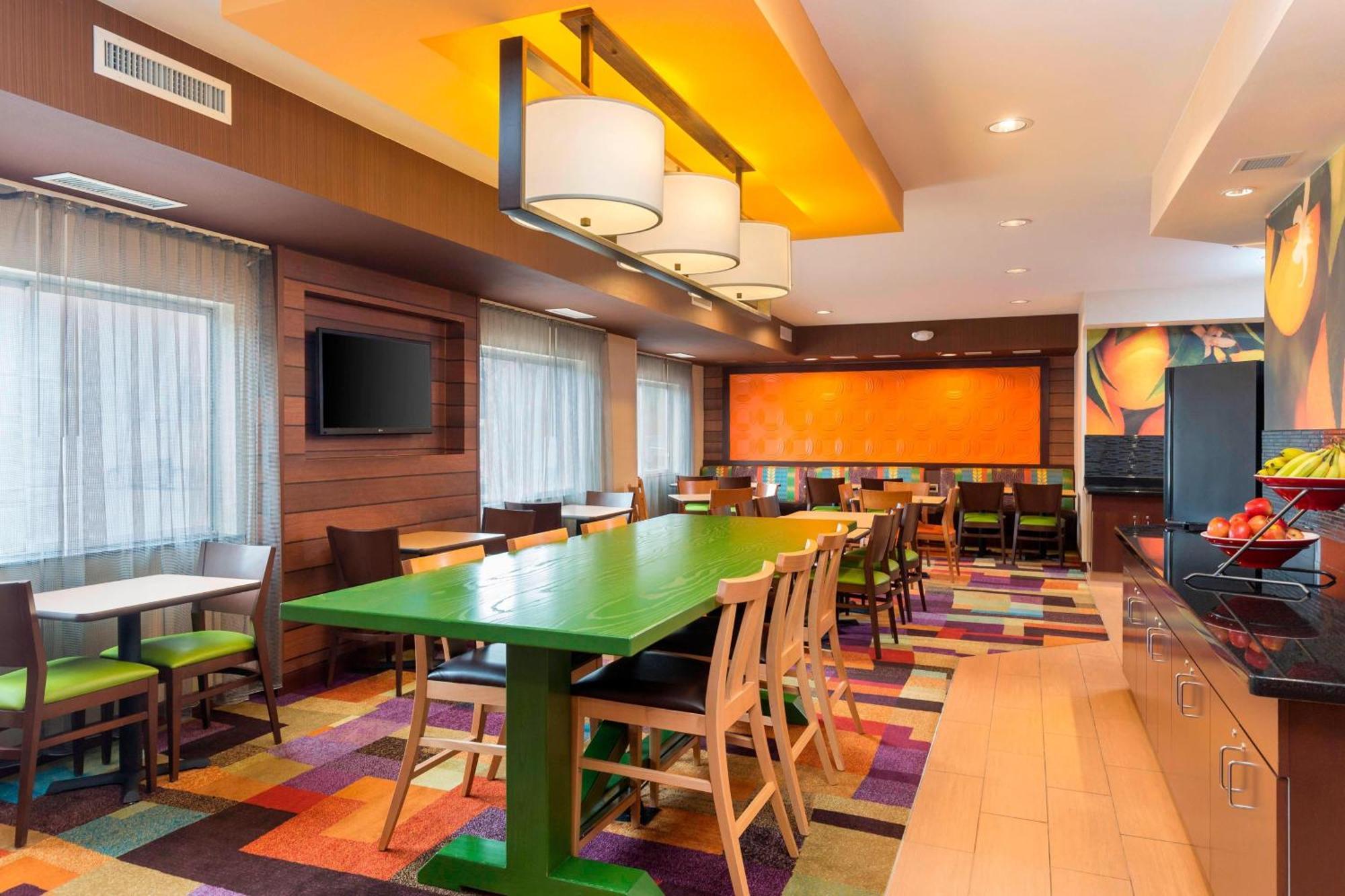 Fairfield Inn & Suites Lubbock Exteriör bild