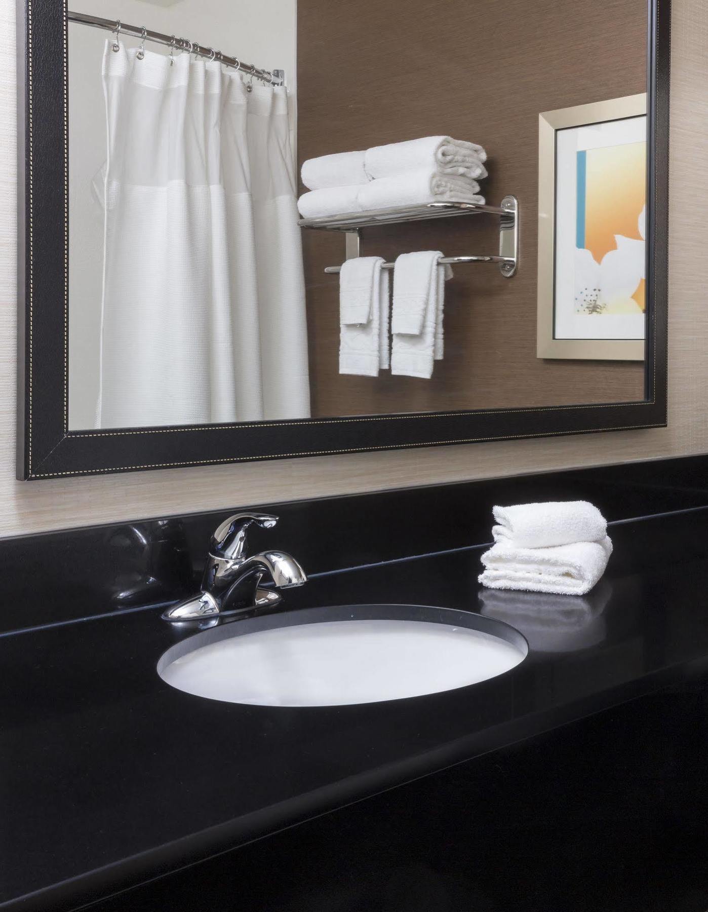 Fairfield Inn & Suites Lubbock Exteriör bild
